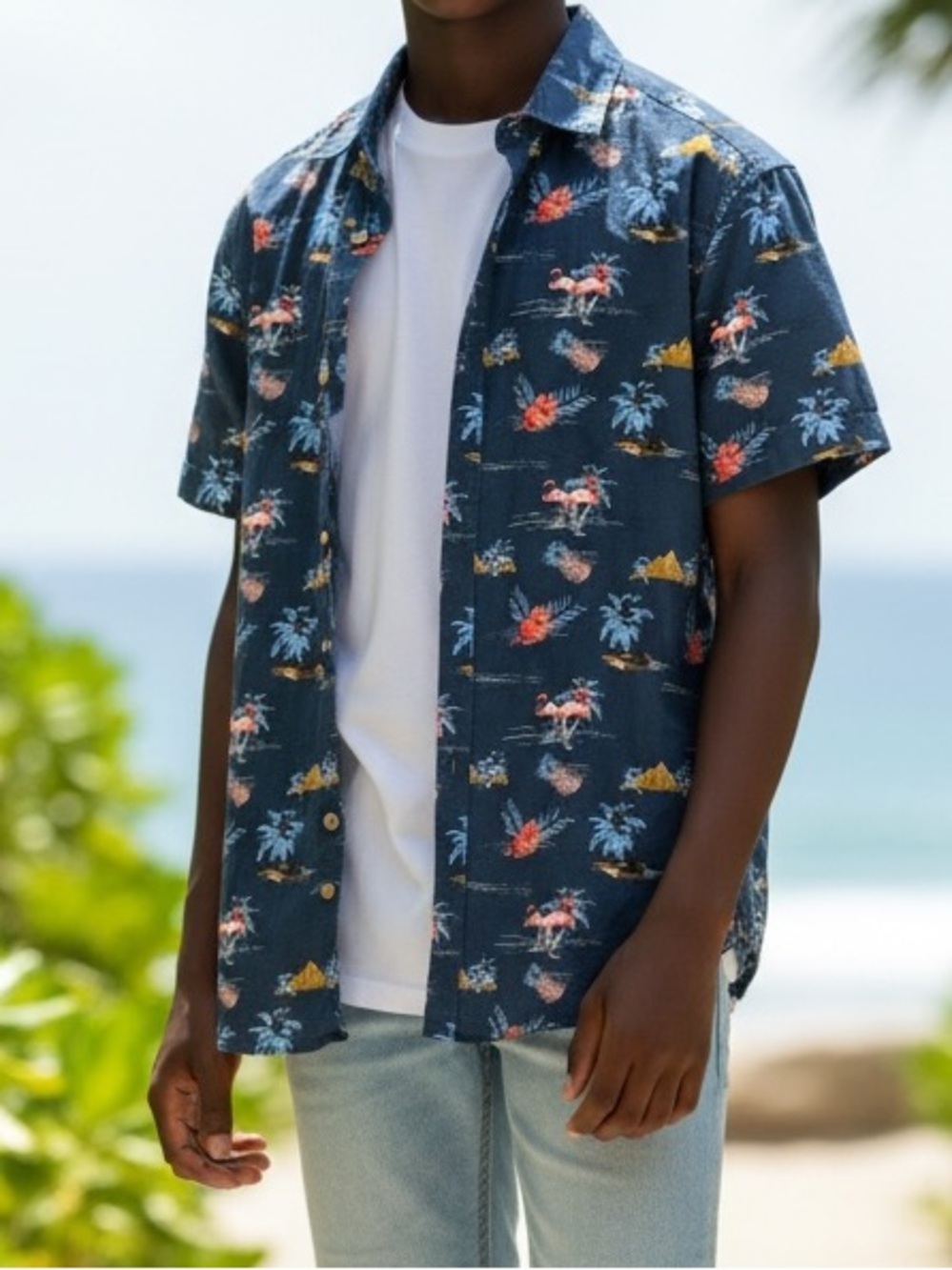 Men's Navy Tropical Short-Sleeve Button-Up Shirt